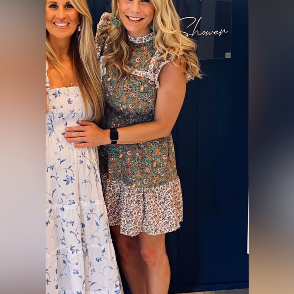 Universal threads floral dress